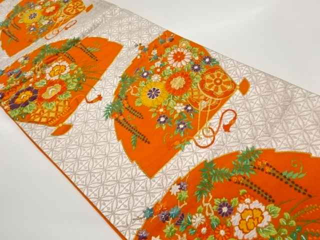 檜垣に花車・花器・七宝模様織出し袋帯